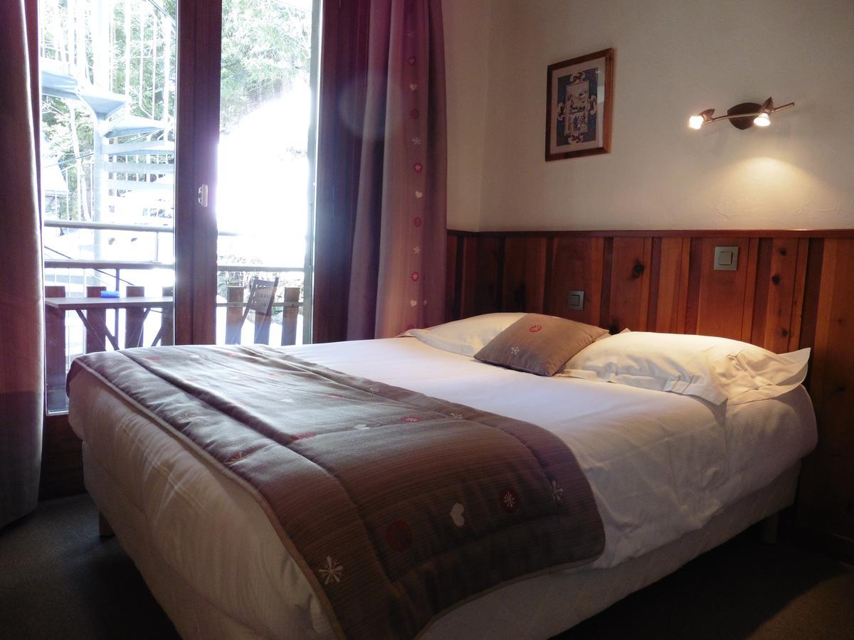 Le Dahu Hotell Chamonix Eksteriør bilde